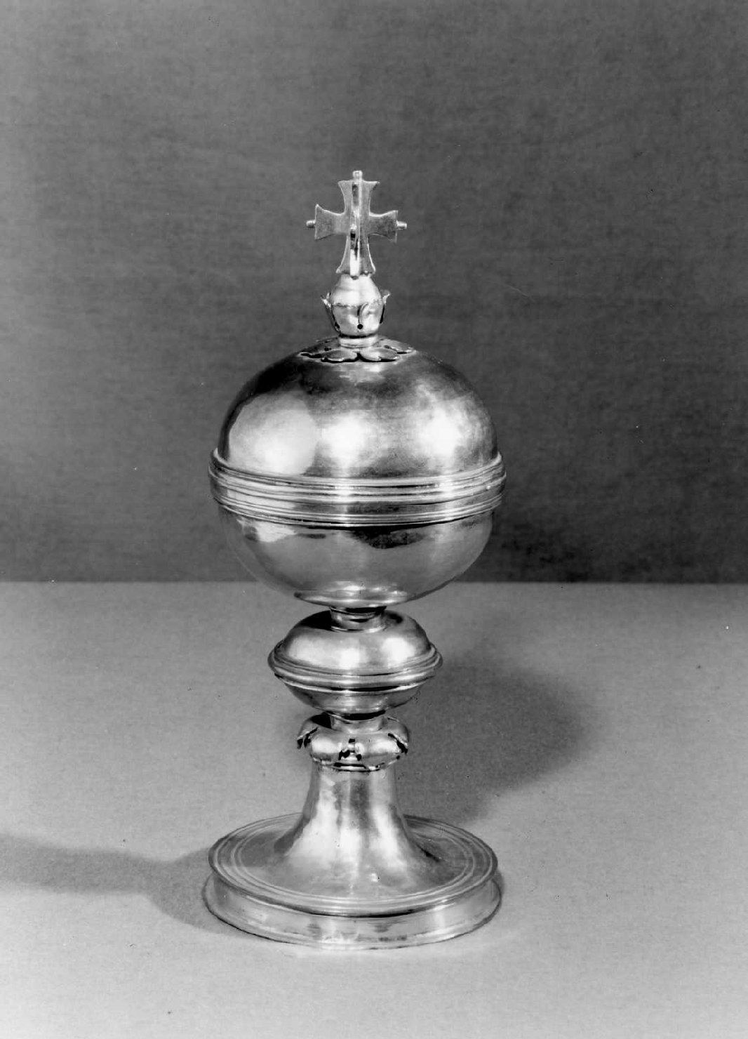 pisside - ambito romagnolo (ultimo quarto sec. XIX)