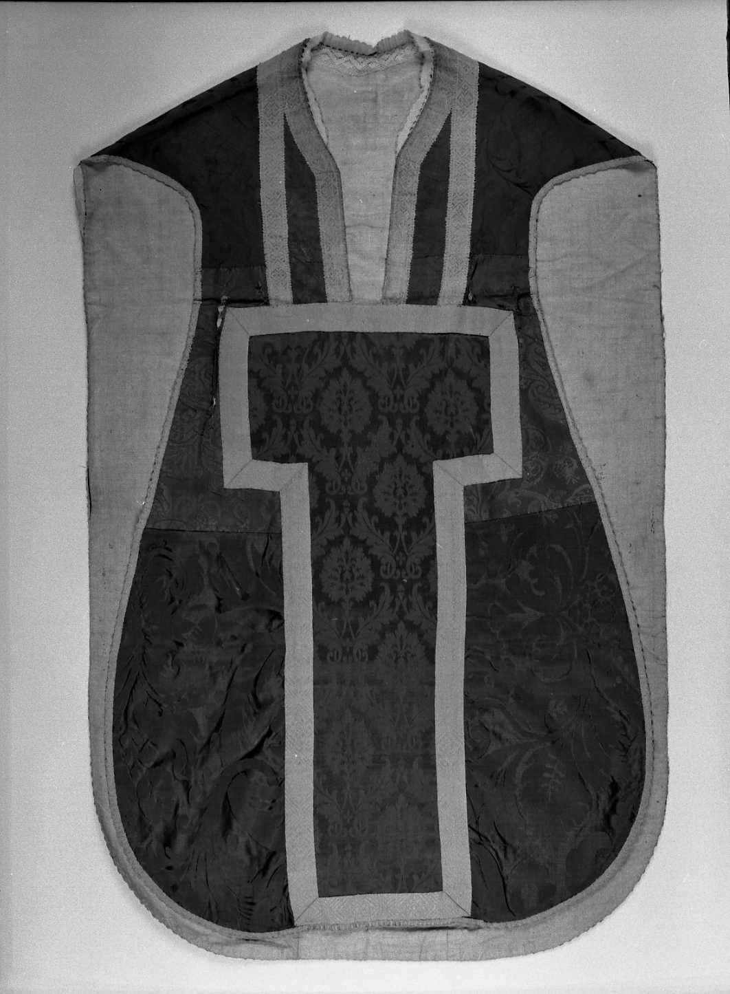 paramento liturgico, insieme - manifattura italiana (seconda metà sec. XIX)