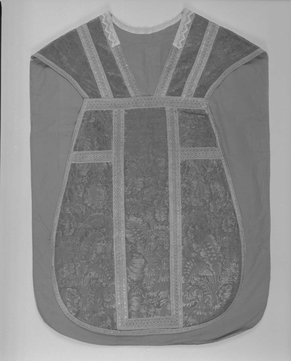 paramento liturgico, insieme - manifattura italiana (inizio sec. XX)