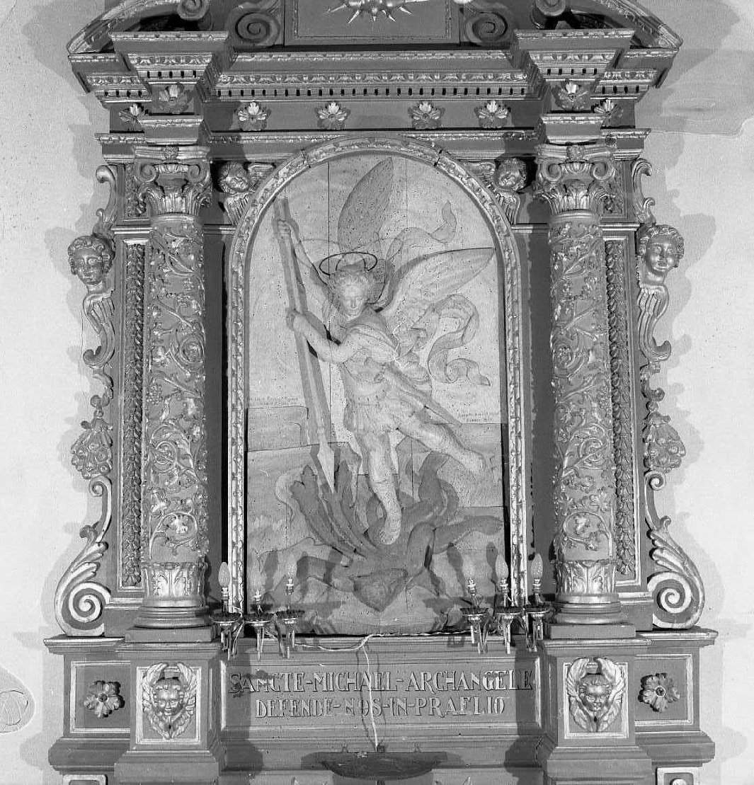 San Michele Arcangelo (rilievo) di Marocci Angelo (sec. XX)