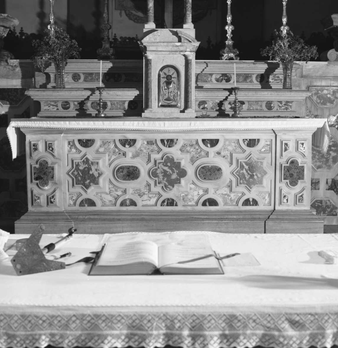 paliotto, elemento d'insieme - bottega romagnola (sec. XVIII)