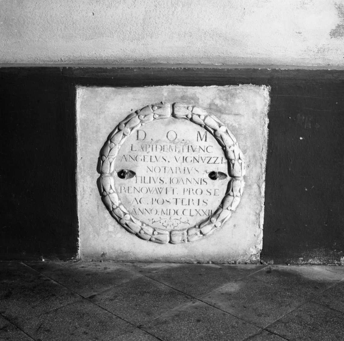 lapide tombale - bottega romagnola (sec. XVIII)