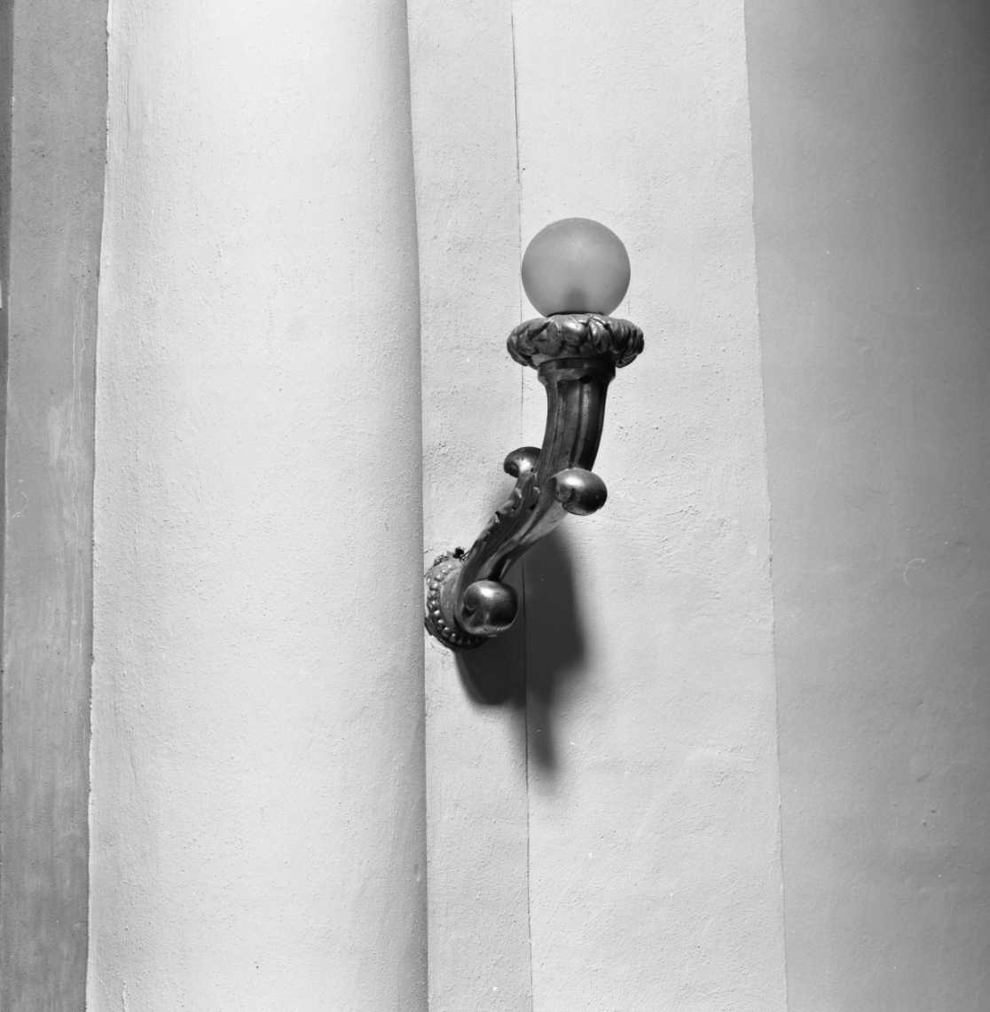 lampada - a muro, coppia - bottega romagnola (inizio sec. XIX)