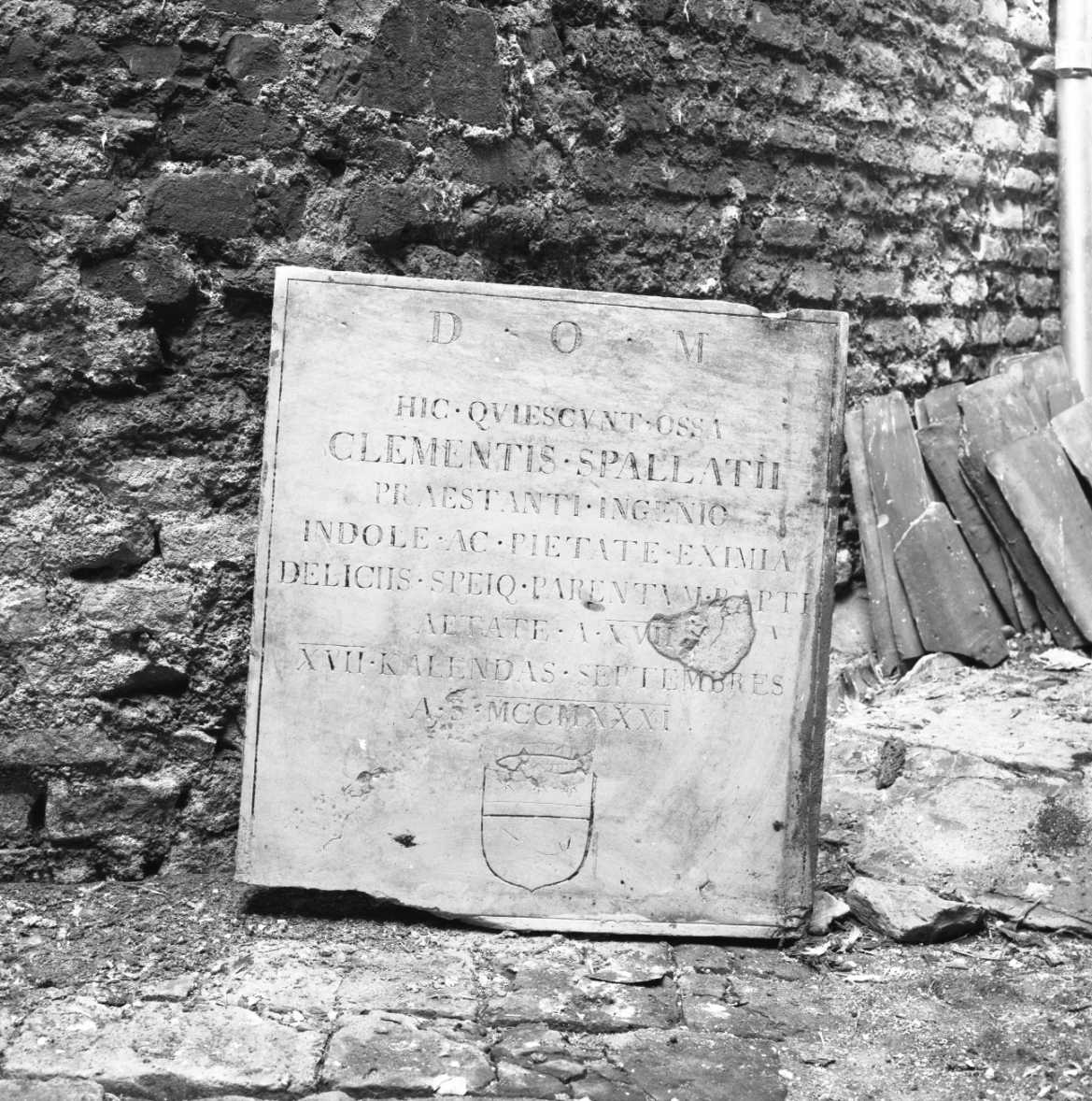 lapide tombale - bottega romagnola (sec. XIX)