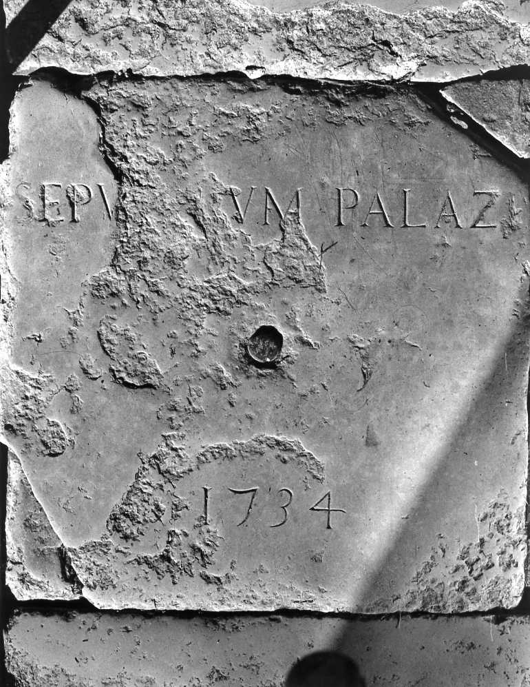 lapide tombale - manifattura romagnola (sec. XVIII)