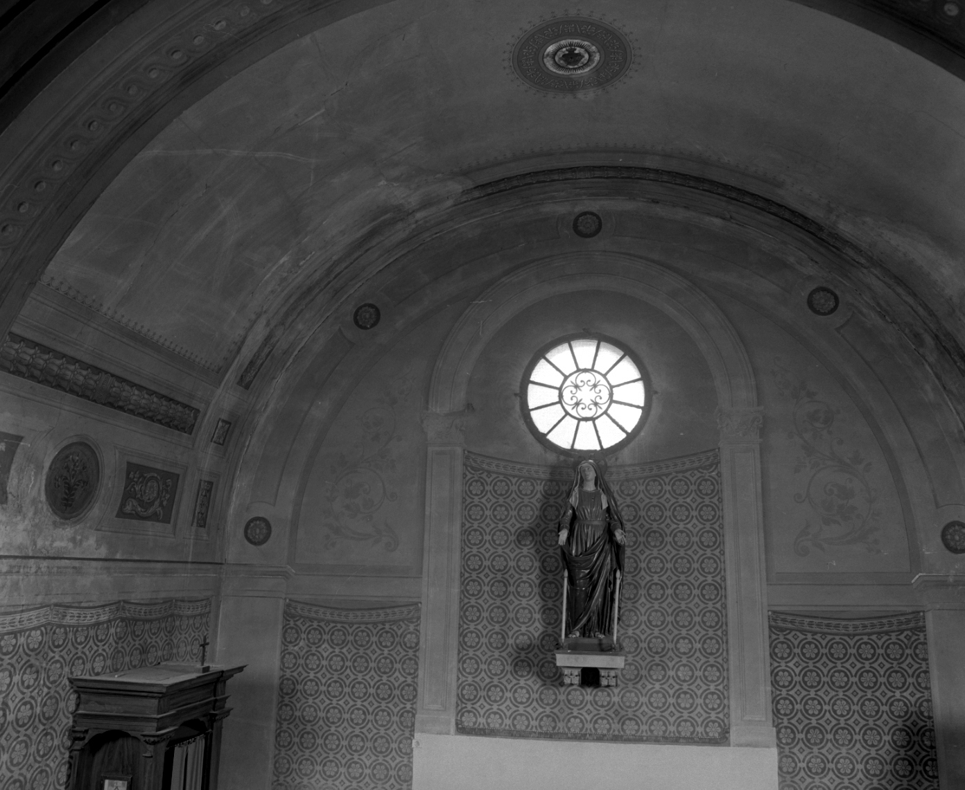 Sacro Cuore di Maria e motivi decorativi (decorazione pittorica) - ambito romagnolo (metà sec. XVIII)