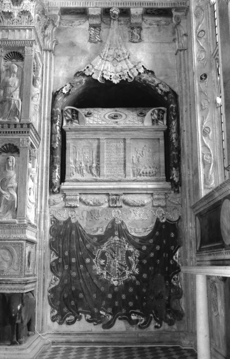 monumento funebre di Agostino di Duccio (e aiuti) (sec. XV)