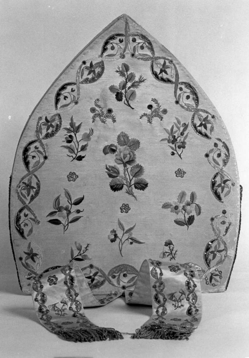 mitria - manifattura Italia settentrionale (inizio sec. XIX)