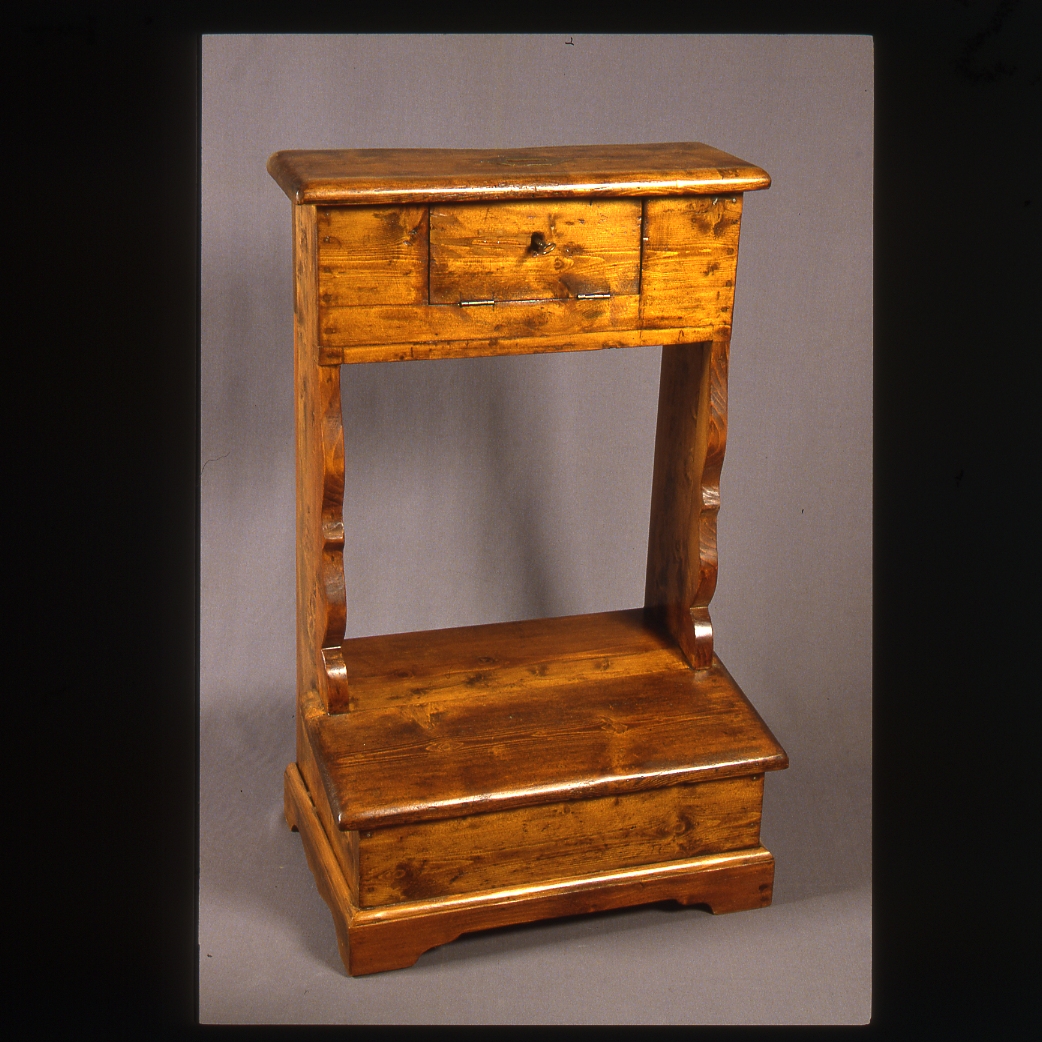 inginocchiatoio - bottega emiliano-romagnola (sec. XIX)