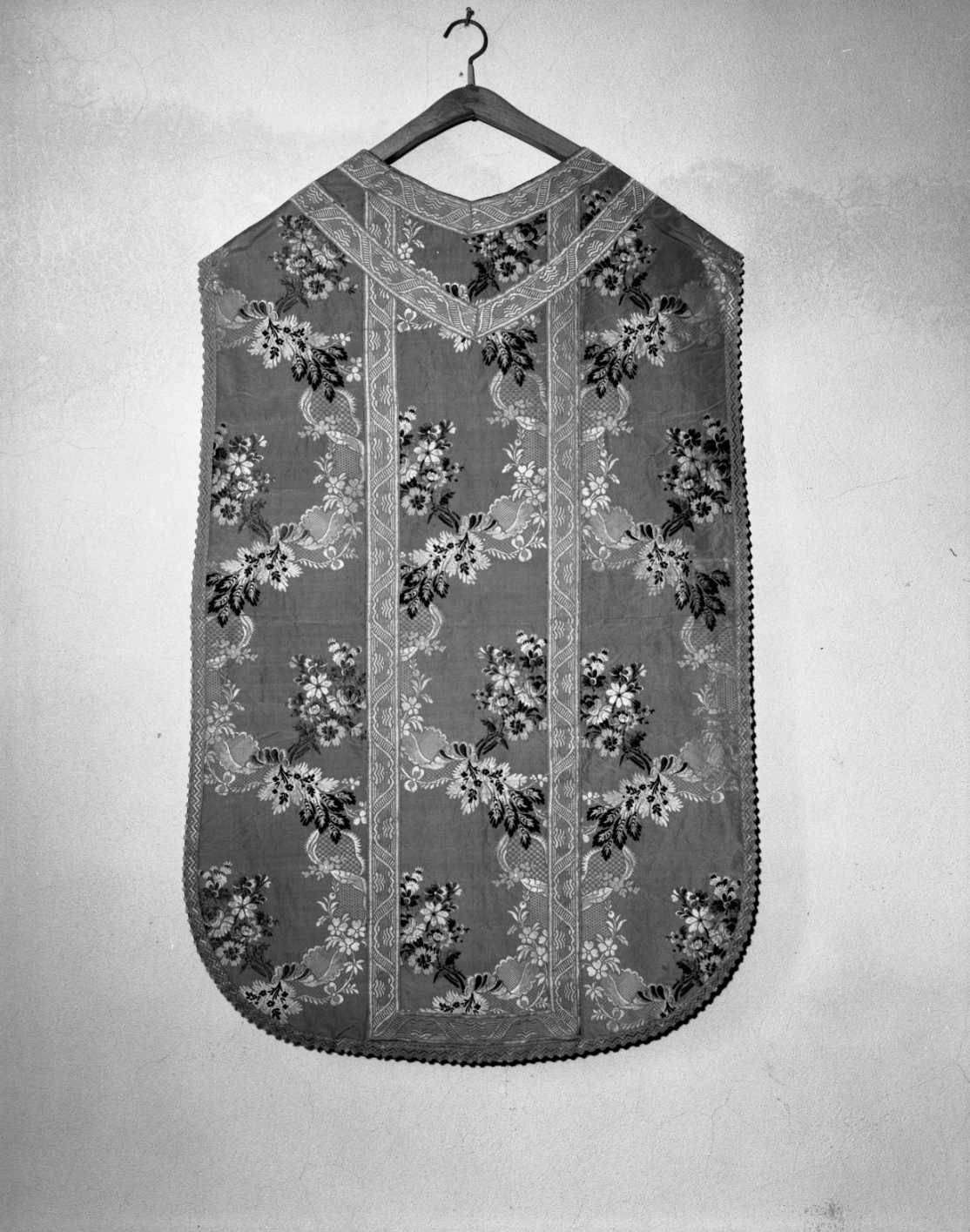 paramento liturgico, insieme - manifattura francese (seconda metà sec. XVIII)