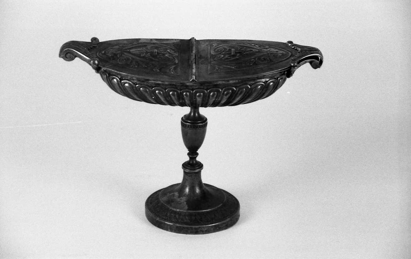 navicella portaincenso - a lucerna - bottega emiliano-romagnola (fine/inizio secc. XVIII/ XIX)