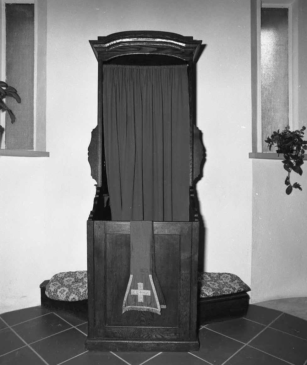 confessionale, serie - bottega tosco-romagnola (sec. XX)