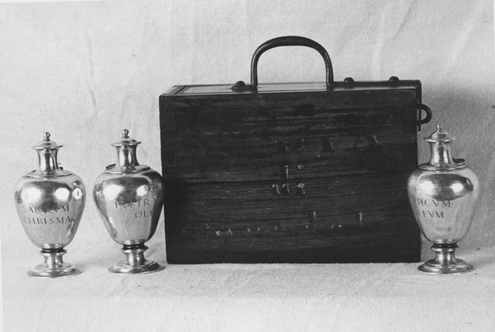 vasetti per oli santi, insieme - bottega romagnola (sec. XVIII)