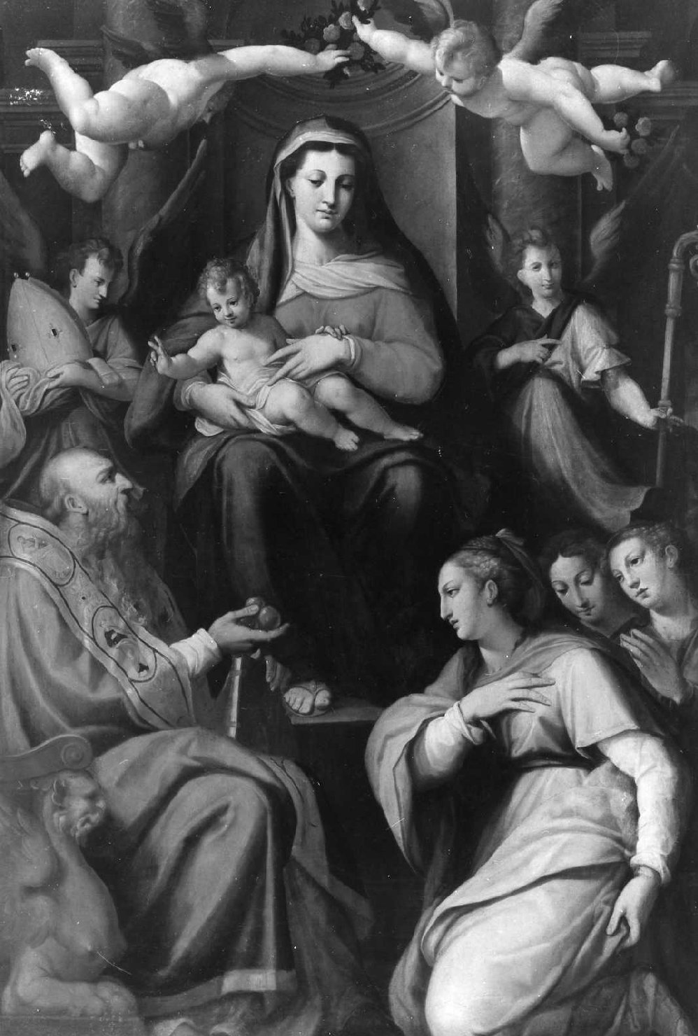 Madonna in trono con Bambino adorata da San Nicola da Bari e tre giovanette (pala d'altare) di Procaccini Ercole il Vecchio (sec. XVI)