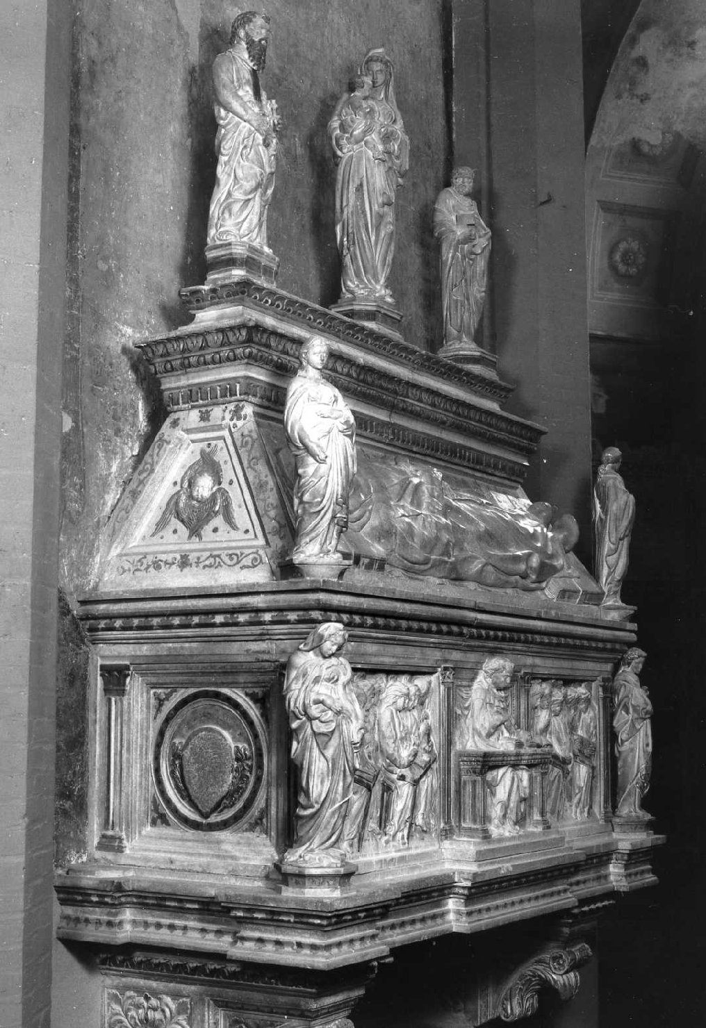 monumento funebre di Jacopo di Piero detto Jacopo della Quercia (sec. XV)