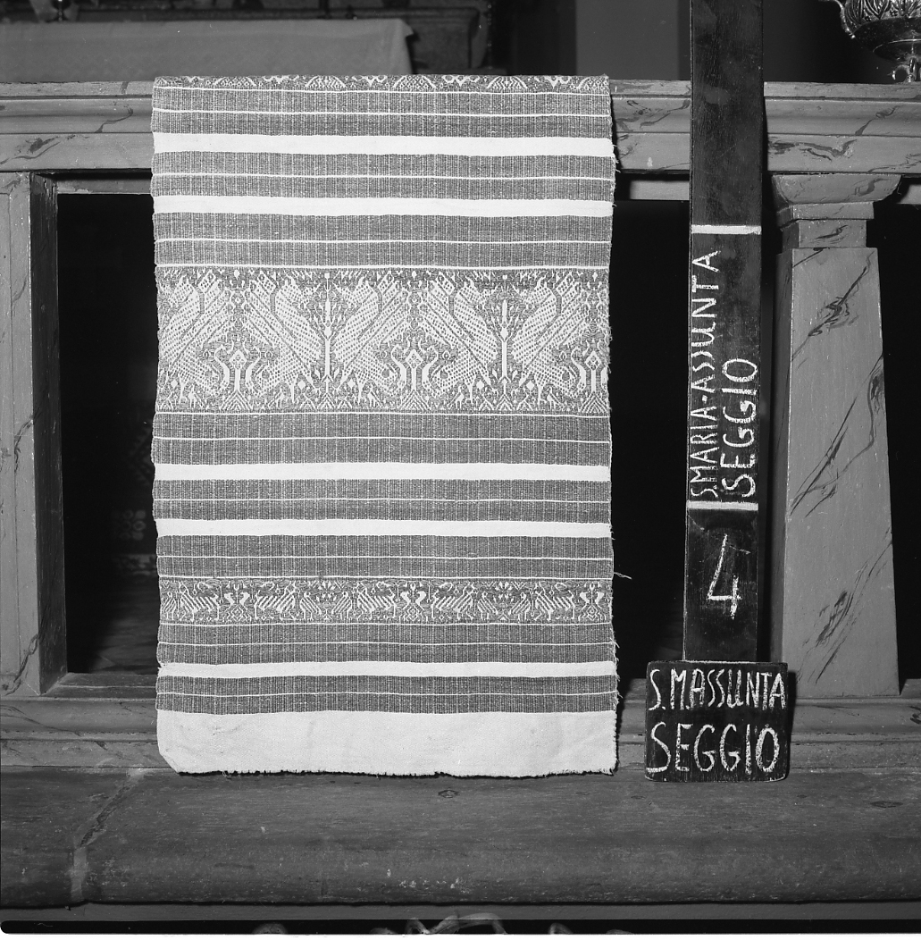 tovaglia - manifattura perugina (secc. XV/ XVI)