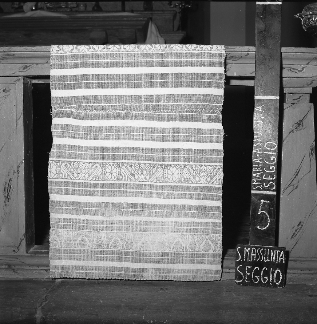 tovaglia - manifattura perugina (secc. XV/ XVI)