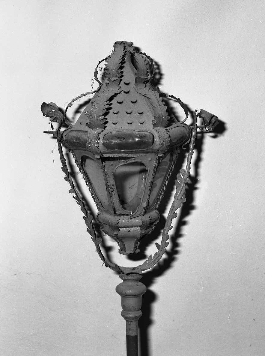 lanterna processionale, serie - bottega tosco-romagnola (sec. XVIII)