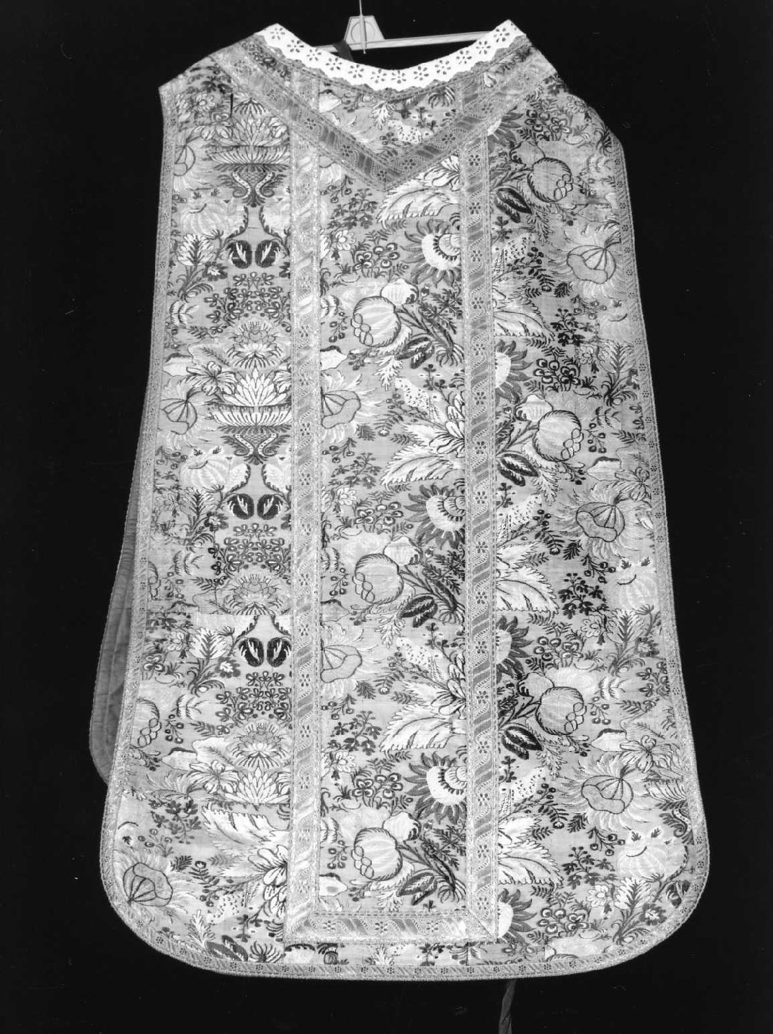 paramento liturgico, insieme - manifattura romagnola (fine/inizio secc. XIX/ XX)