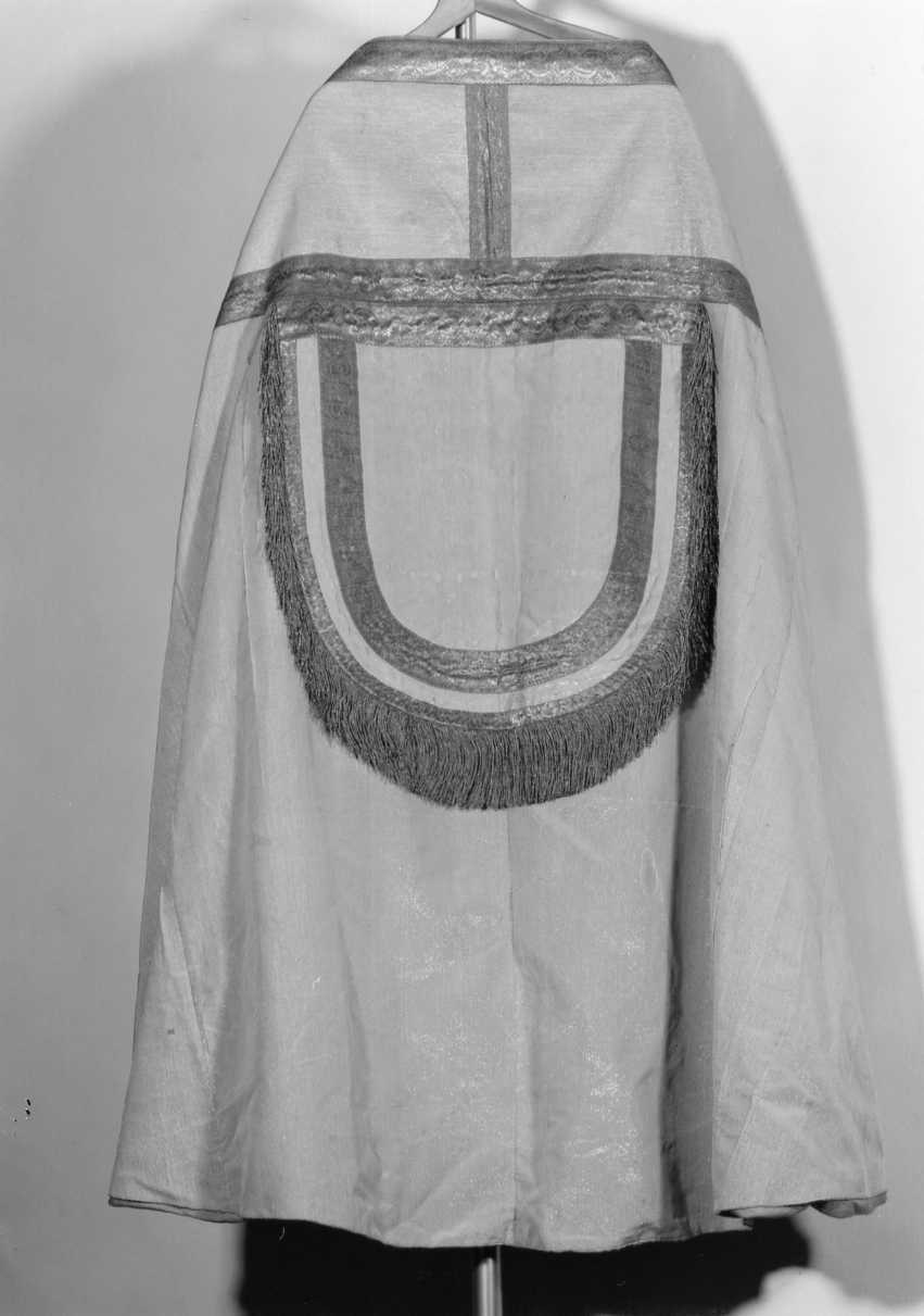 piviale - manifattura emiliano-romagnola (metà sec. XVIII)