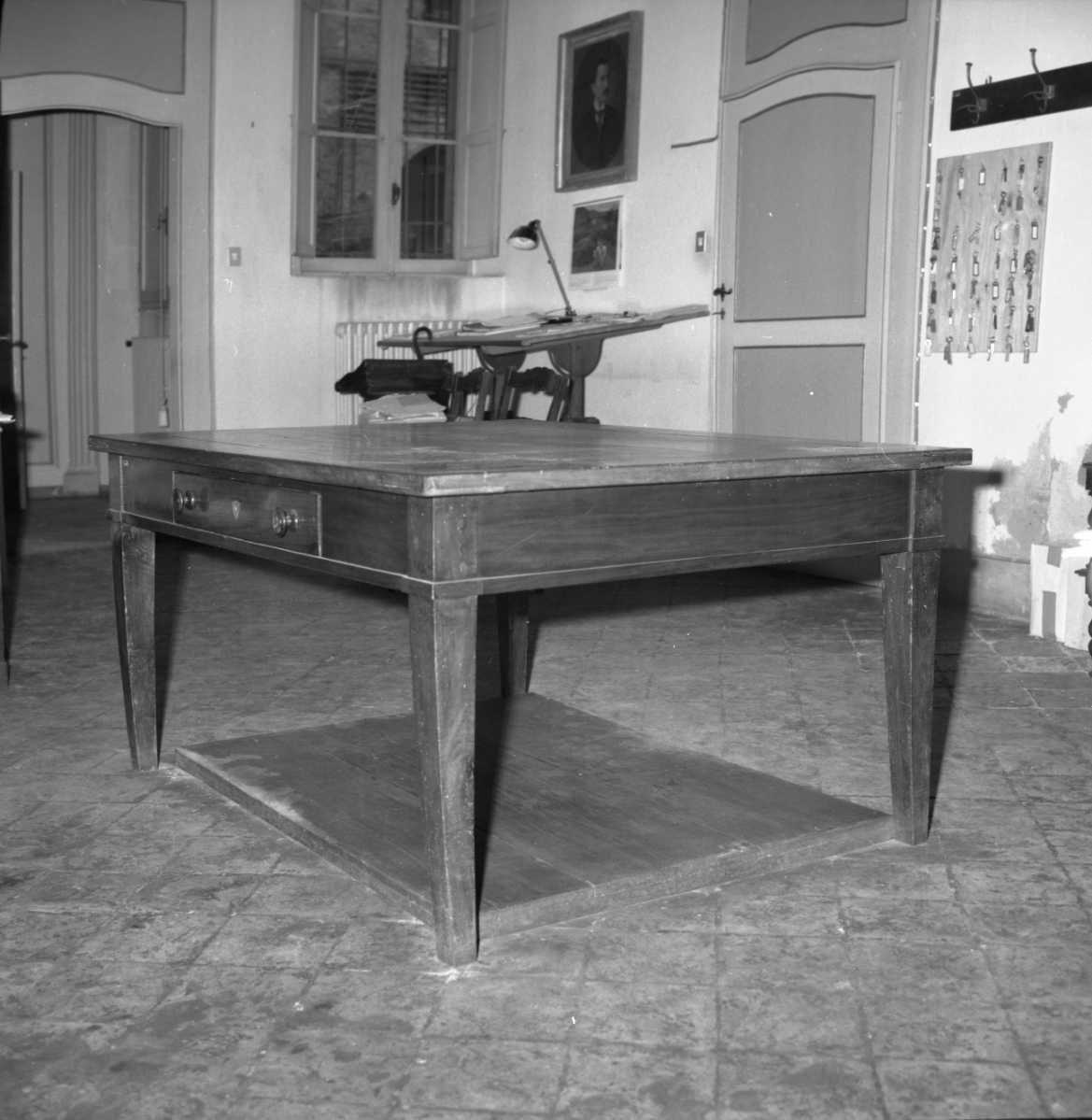 tavolo - ambito romagnolo (seconda metà sec. XIX)