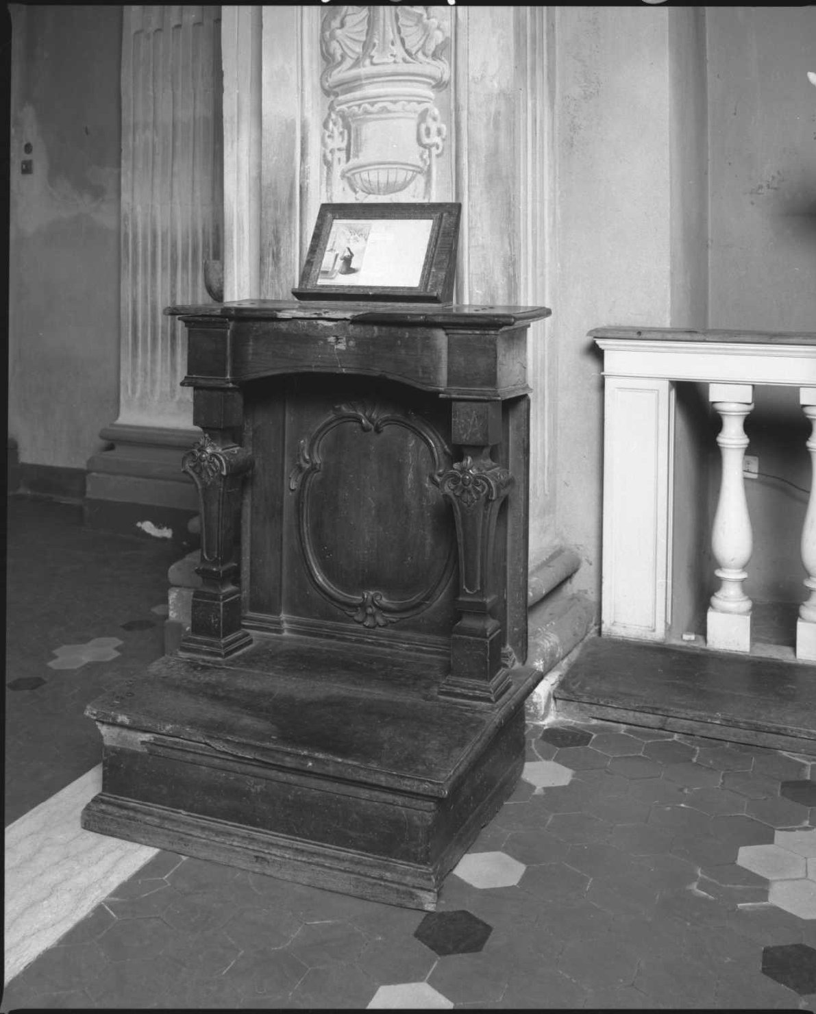 inginocchiatoio, coppia - ambito emiliano (prima metà sec. XVIII)