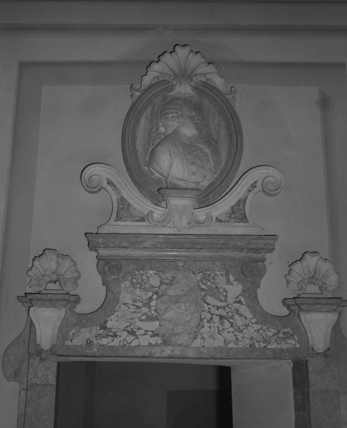 Busto virile Pontiroli, busto maschile (scultura) di Toselli Ottavio, Toselli Nicola (prima metà sec. XVIII)
