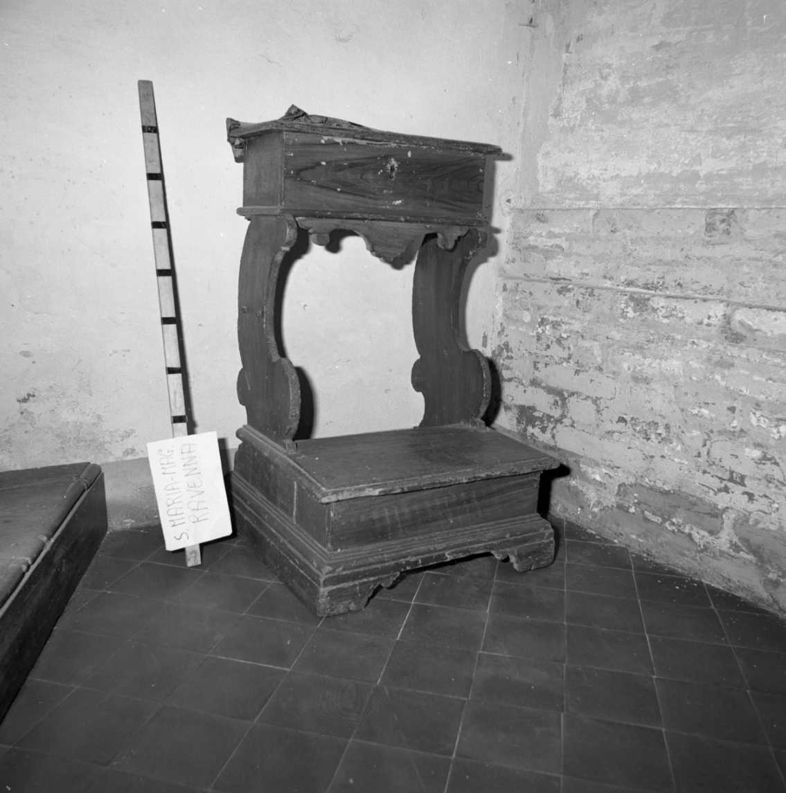 inginocchiatoio, coppia - bottega romagnola (sec. XVIII)