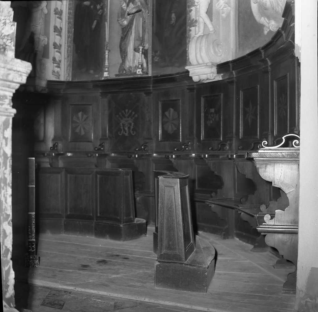 stalli del coro, insieme - bottega Italia centro-settentrionale (prima metà sec. XVIII)