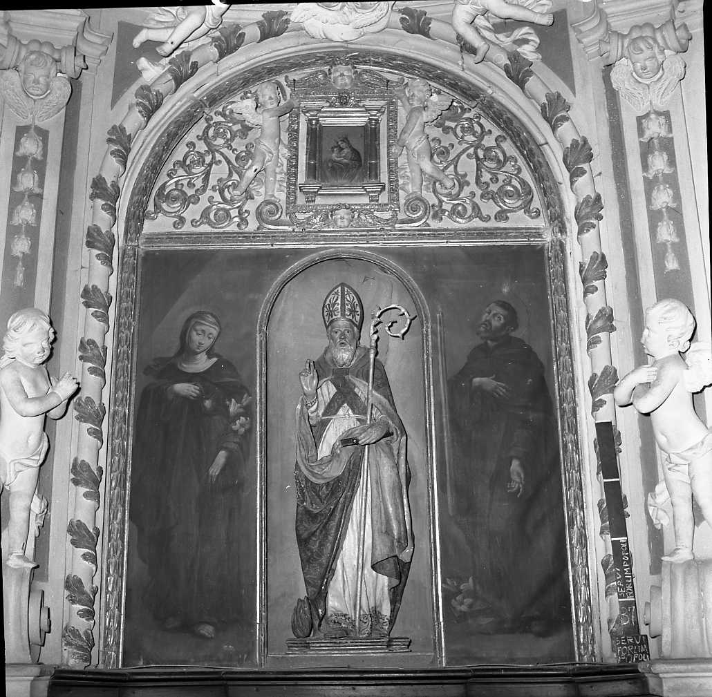 Madonna con Bambino e Santi (decorazione plastico-pittorica) - ambito romagnolo (sec. XVIII)