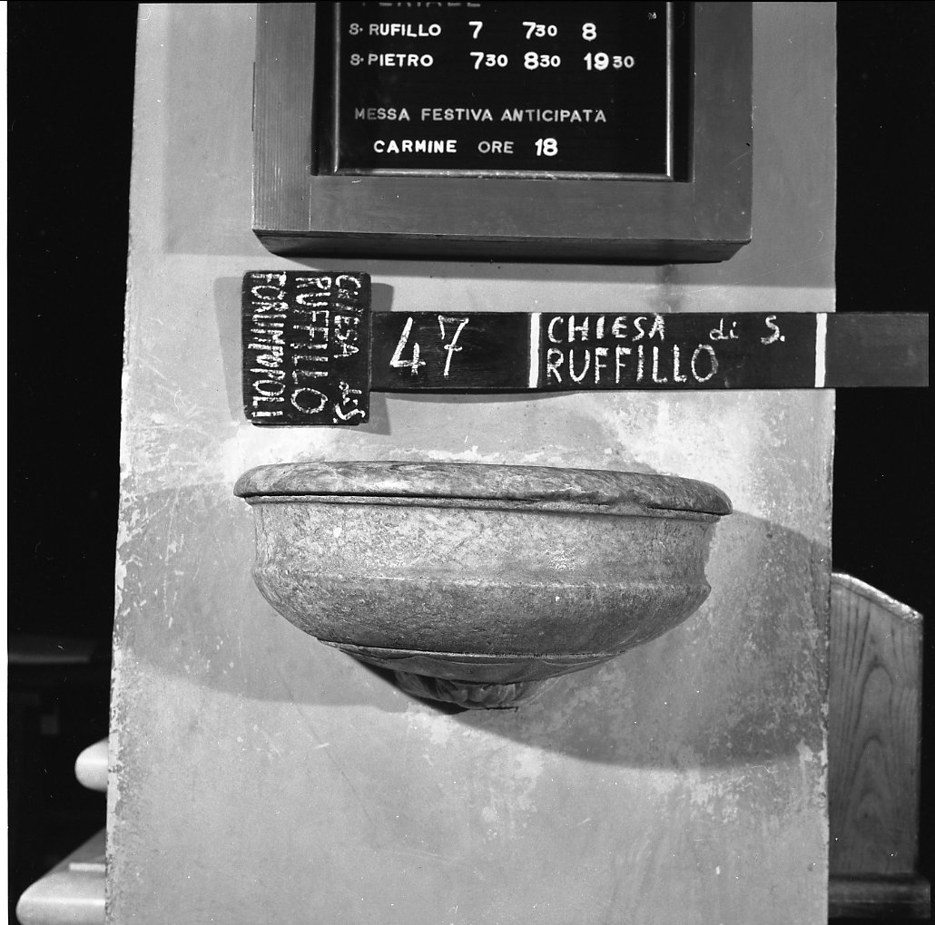 acquasantiera - bottega romagnola (sec. XVII)