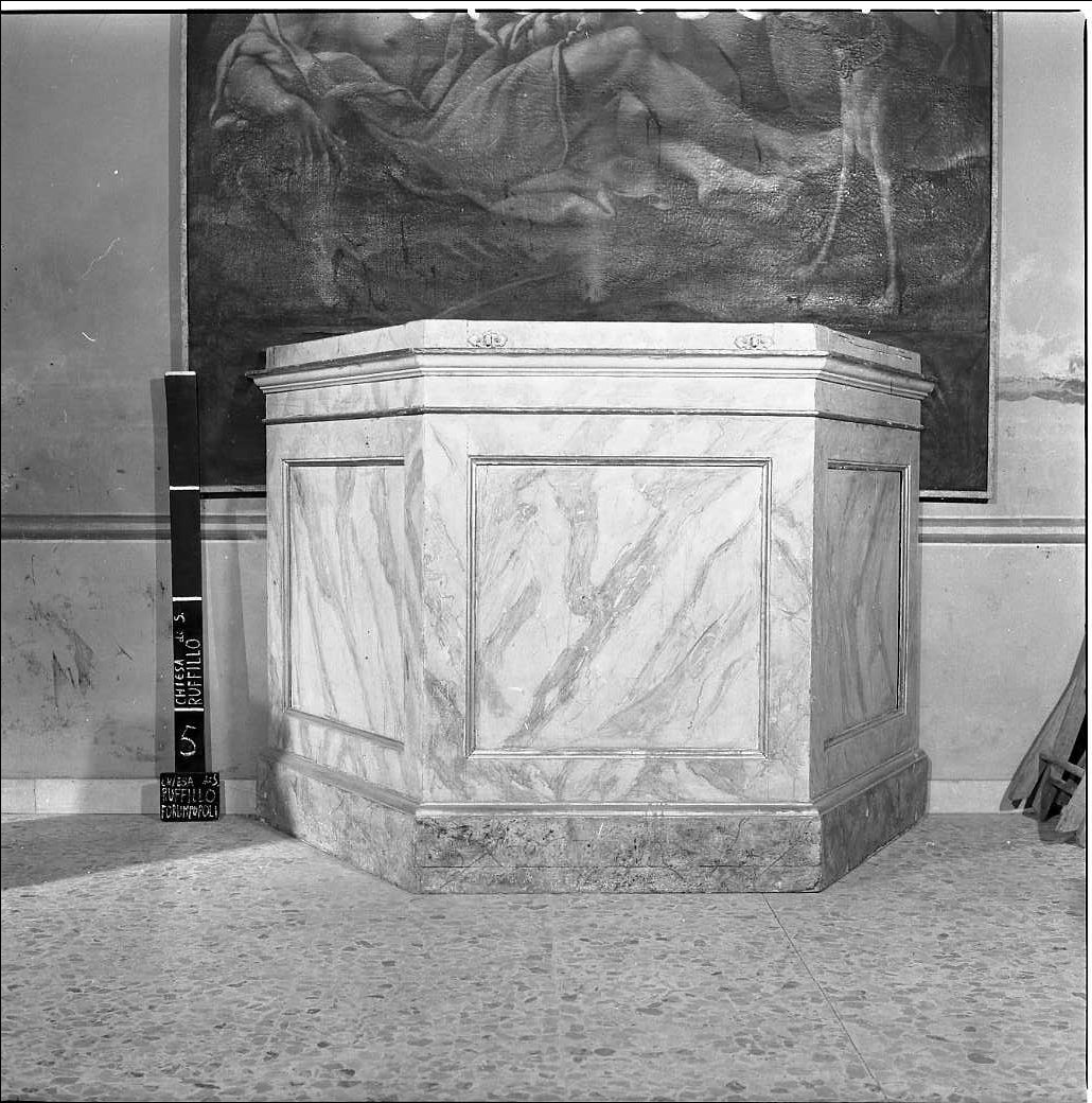 piedistallo - bottega romagnola (secc. XVIII/ XIX)