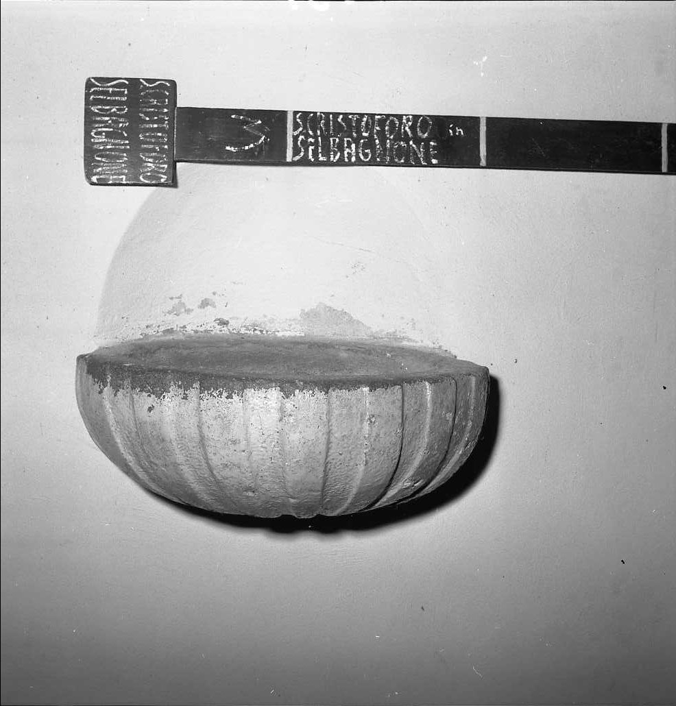 acquasantiera da parete - bottega romagnola (sec. XVIII)