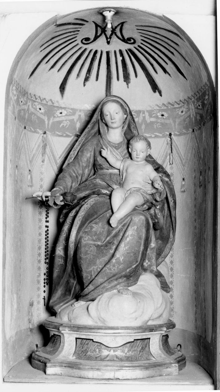 Madonna del Rosario (scultura) di Piò Angelo (sec. XVIII)