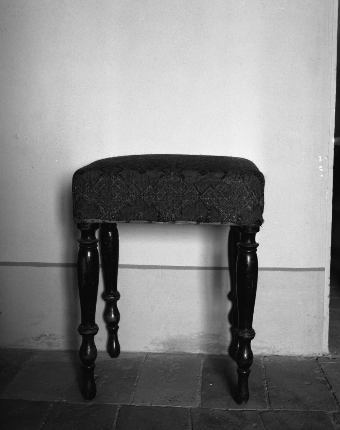 sgabello, serie - bottega romagnola (sec. XIX)