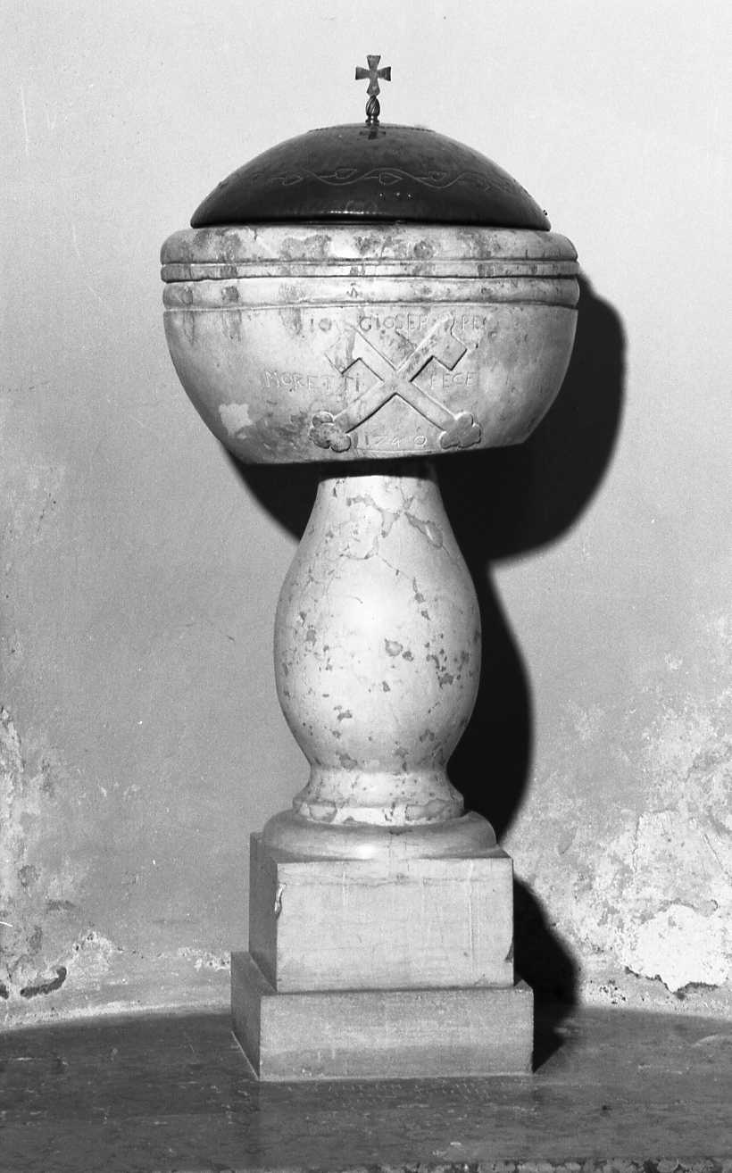 fonte battesimale - a fusto - bottega romagnola (sec. XVIII, sec. XIX)