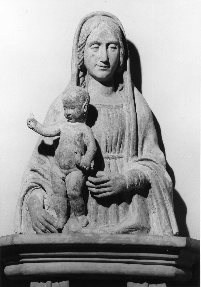 Madonna con Bambino (scultura) di Begarelli Antonio (attribuito) (prima metà sec. XVI)