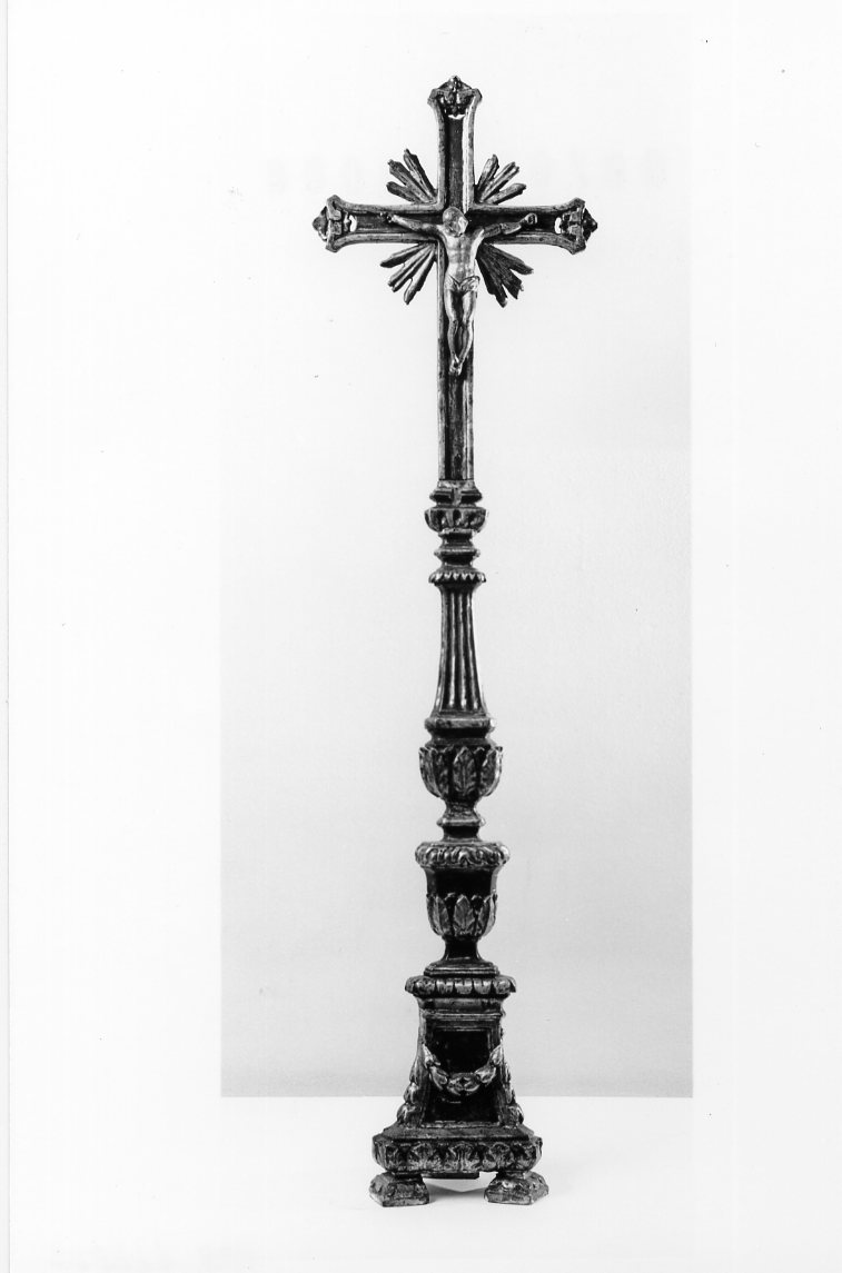 croce d'altare - manifattura romagnola (primo quarto sec. XIX)