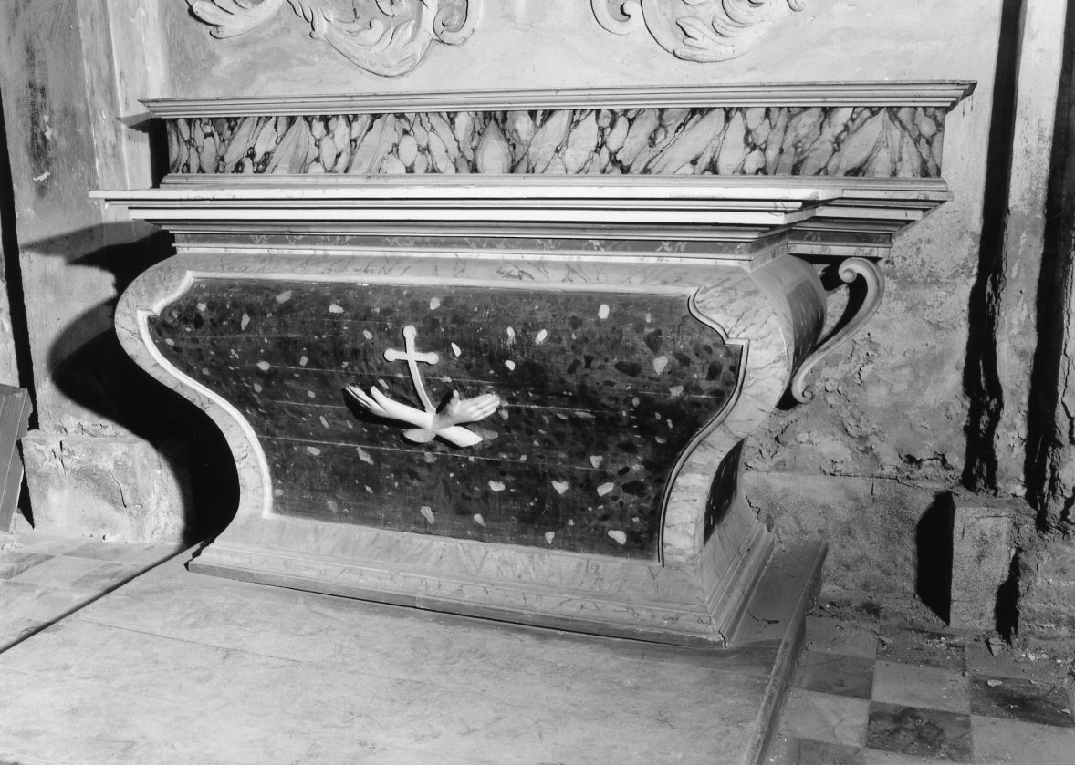 stemma dell'Ordine francescano (altare) - manifattura romagnola (metà sec. XVIII)