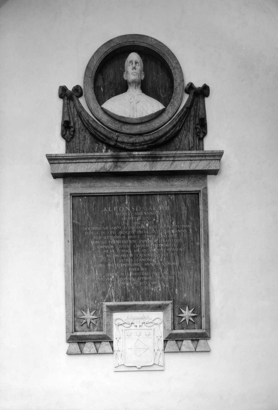 monumento funebre, insieme - bottega faentina (sec. XX)