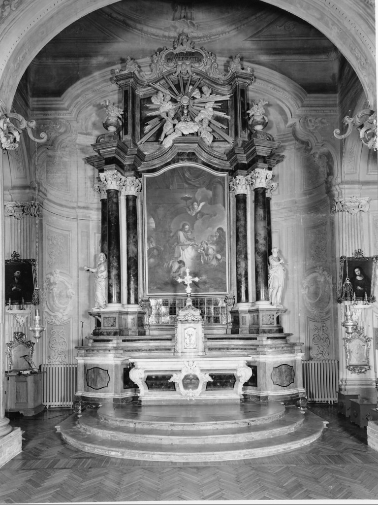 altare maggiore di Foschini Antonio, Goti Maurelio (sec. XVIII)