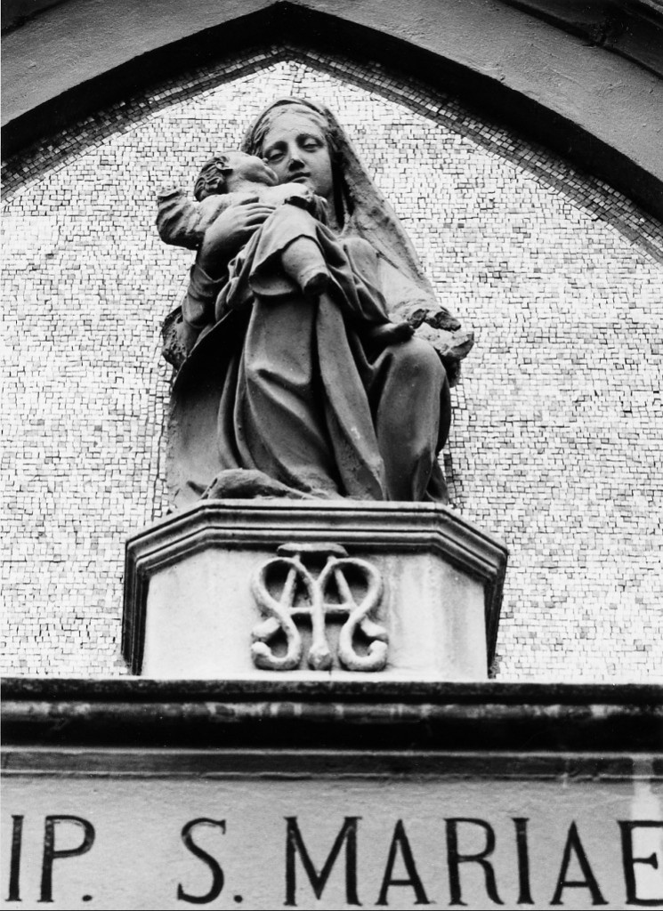 Madonna con Bambino (statua) - ambito emiliano (sec. XIX)