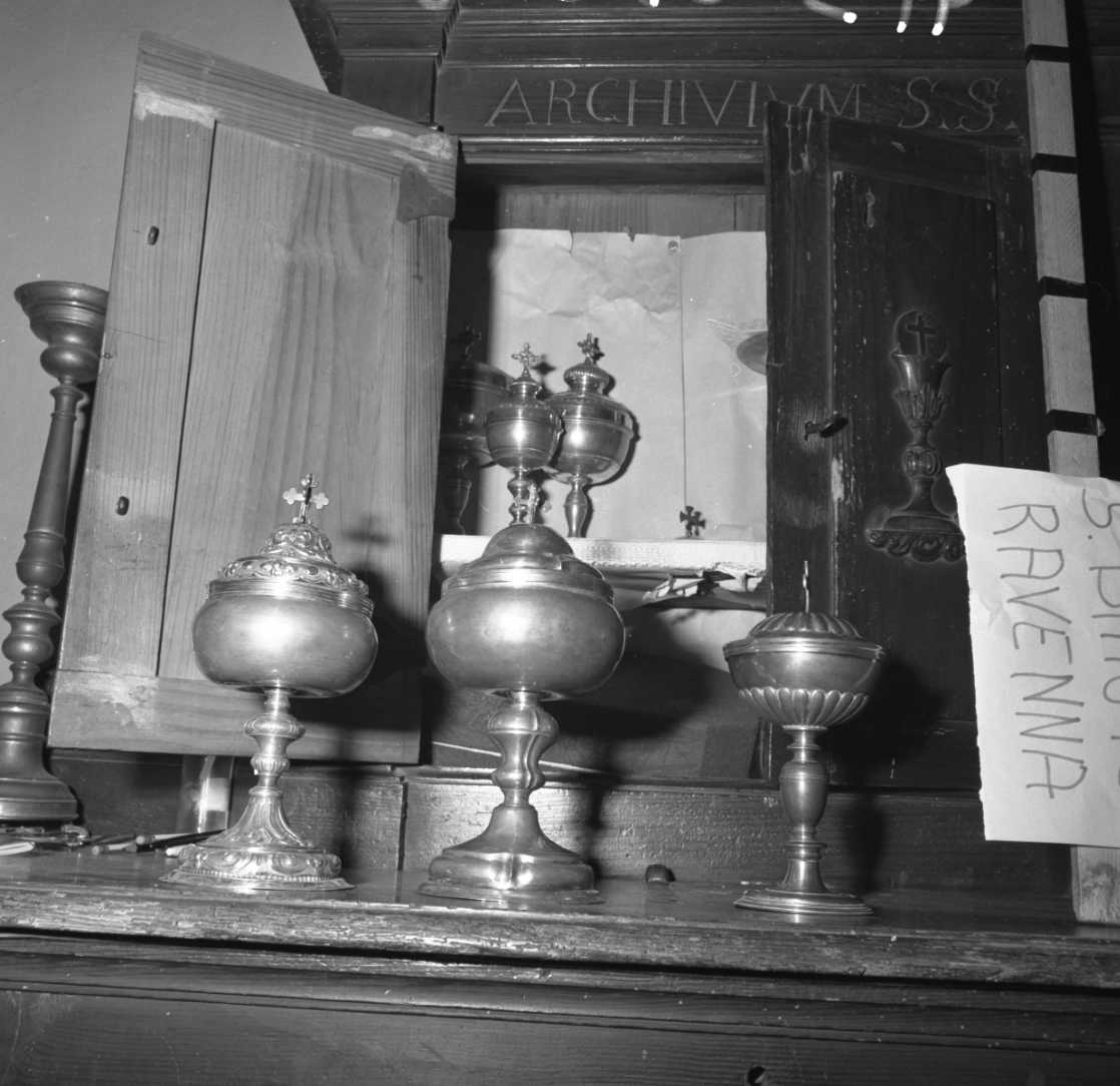 pisside - bottega italiana (sec. XIX)