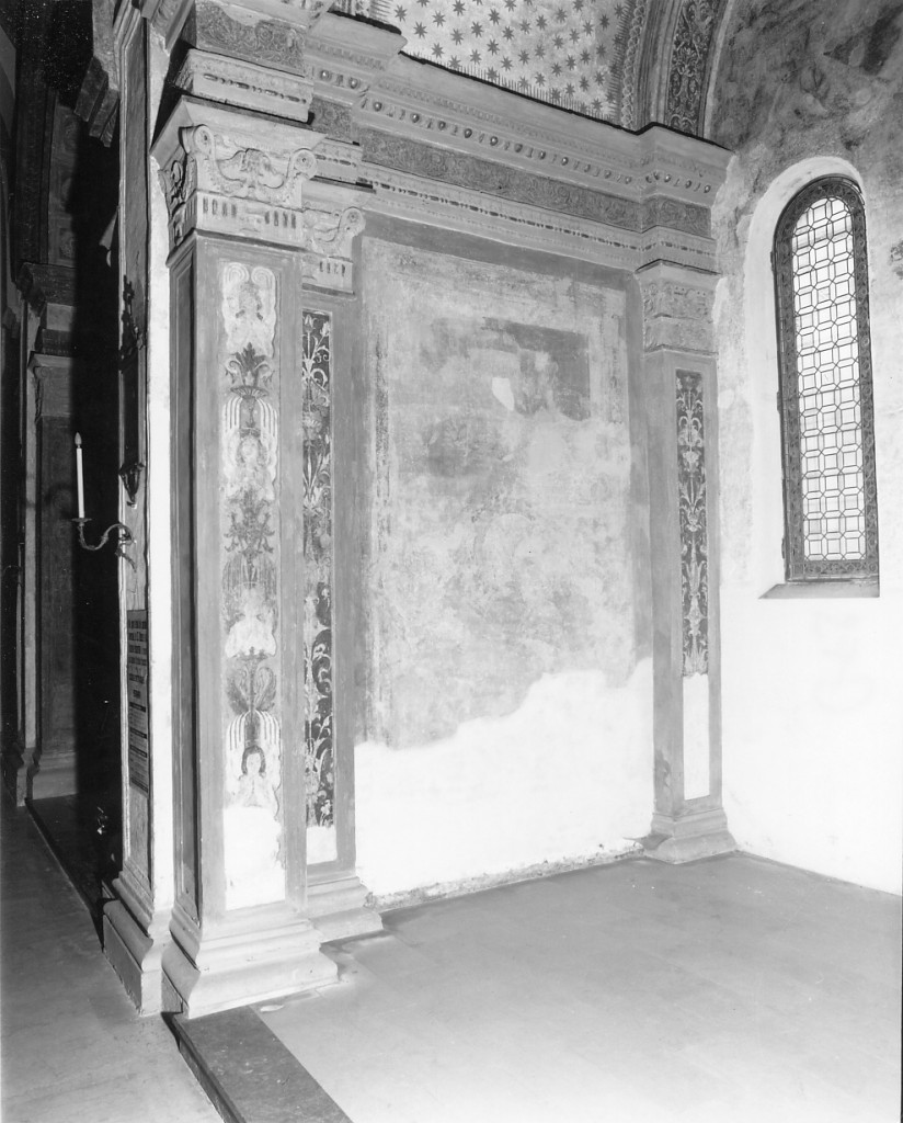 angeli reggicortina con baldacchino, grottesche e angeli oranti (decorazione pittorica, frammento) - ambito emiliano (prima metà sec. XVI)