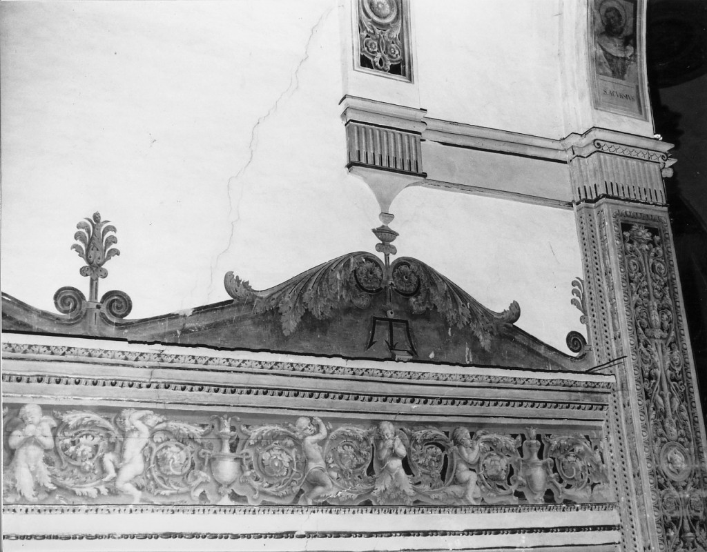 Fregio con fogliami, putti, vasi, imprese estensi (decorazione pittorica) di Sellari Girolamo detto Girolamo da Carpi (e aiuti) (sec. XVI)