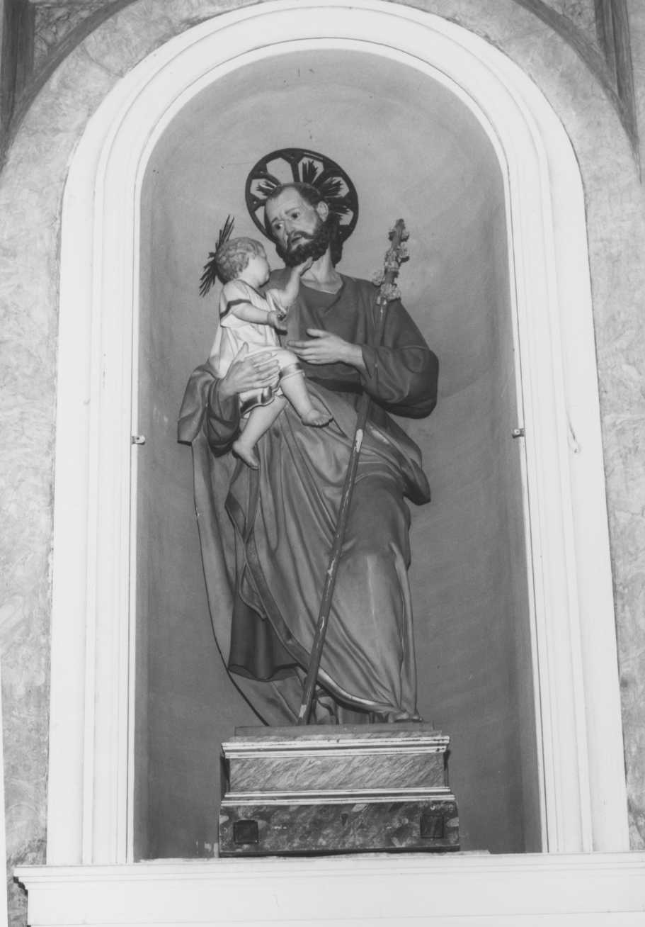 San Giuseppe con Gesù Bambino (statua) di Ballanti Graziani Giuseppe (bottega) (sec. XIX)