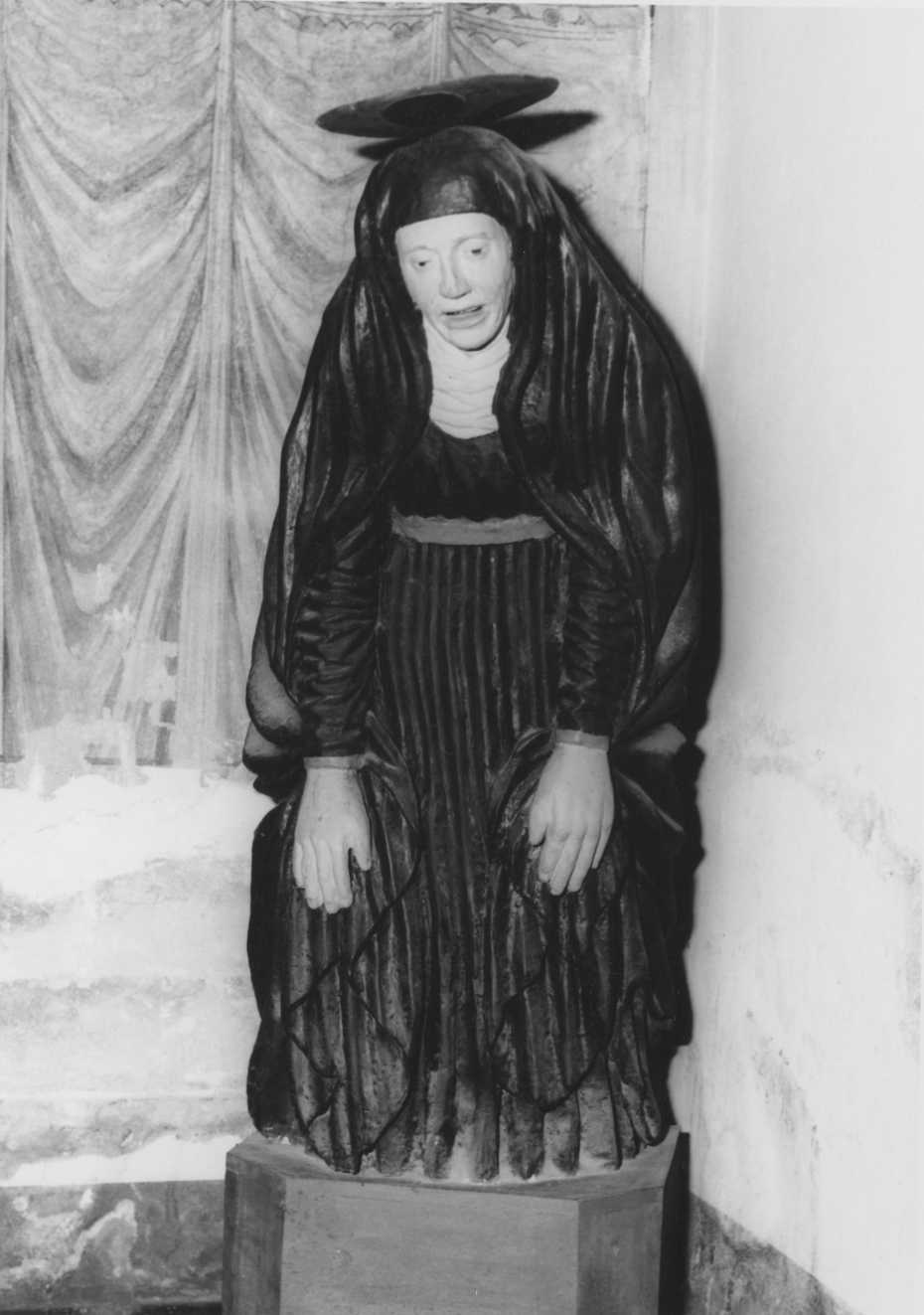 Madonna (scultura, elemento d'insieme) - ambito emiliano-romagnolo (sec. XVI)