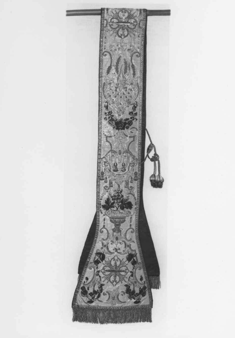 stola - manifattura romana (sec. XIX)