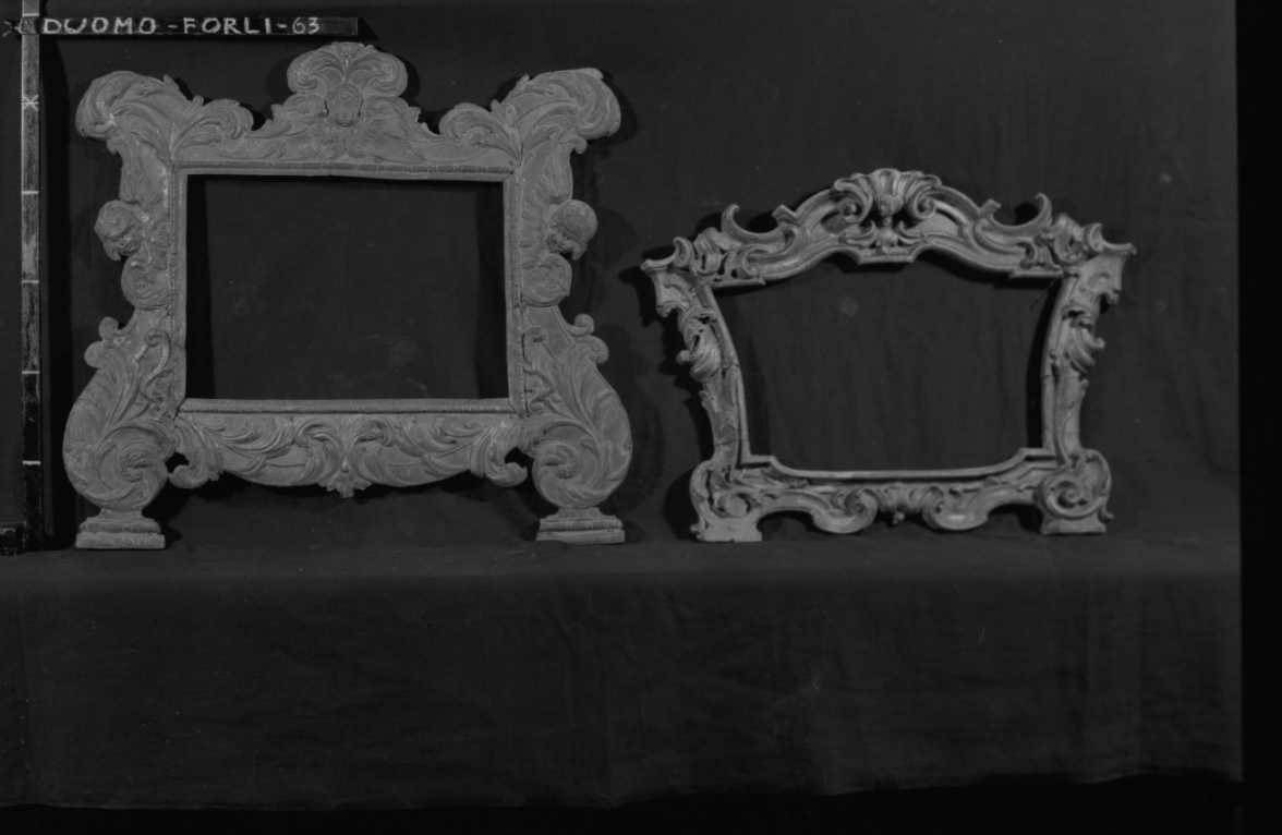 cornice, coppia - ambito emiliano (seconda metà sec. XVIII)