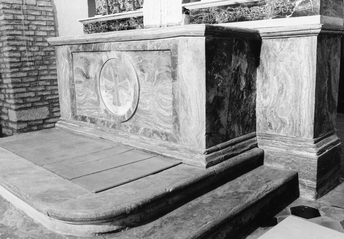 motivo decorativo a finto marmo (altare maggiore) - ambito romagnolo (metà sec. XIX)